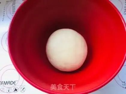Make Strawberry Cream of Milk step 2
