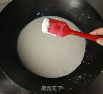 Make Small milk coconut step 1