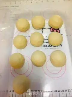 Make Strawberry Cream of Milk step 3