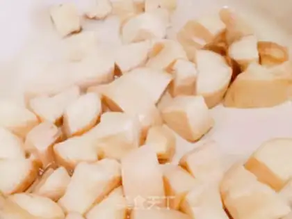 Make Apricot beef step 1
