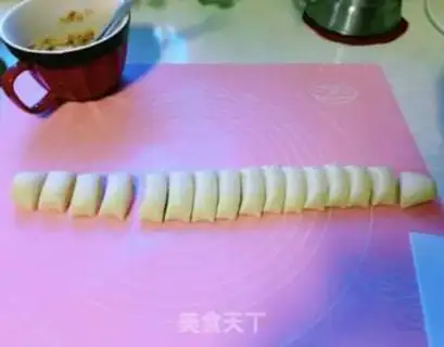 Make Meat muffin step 1