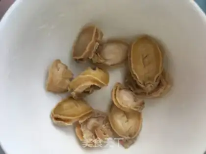Make Abalone steamed eggs step 1