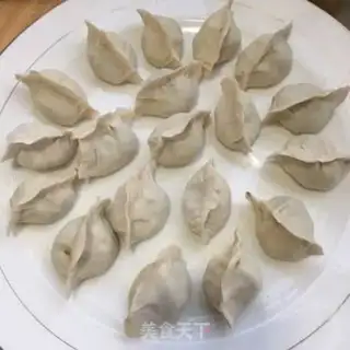 Make Three fresh dumplings step 14