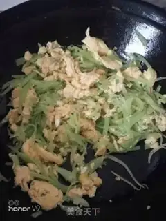 Make Fried eggs step 5