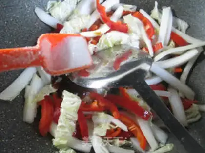 Make Paprika and cabbage step 5