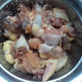 Make Frozen chicken soup step 0