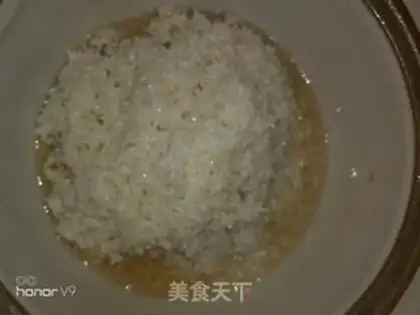 Make Tomato sauce and rice step 1