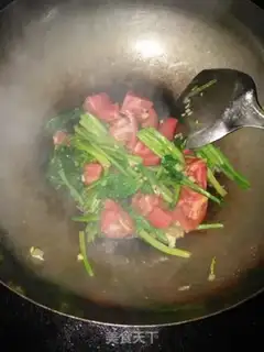 Make Spinach tomato egg soup step 8