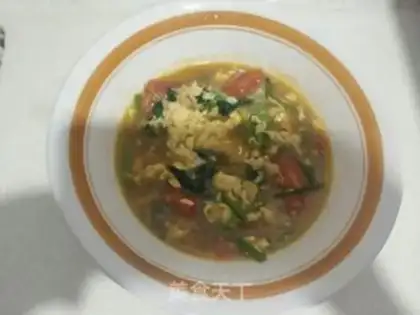 Make Spinach tomato egg soup step 12