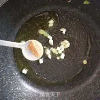 Make Shrimp soup step 2