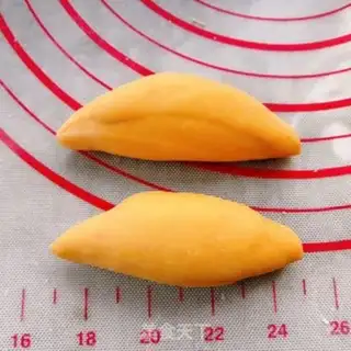 Make Lips step 11