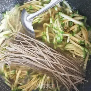 Make Shrimp soup step 4