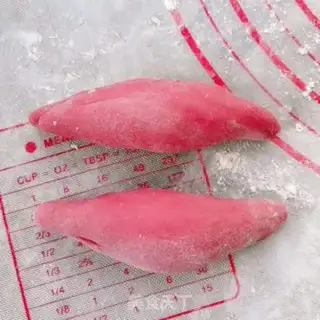 Make Lips step 15