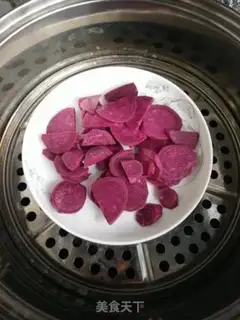 Make Potato pasta veggie buns step 0