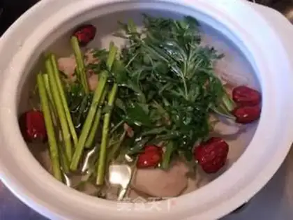 Make Chicken leg soup step 3