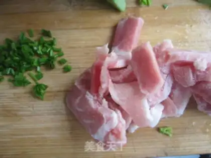 Make Sour spicy noodles step 2