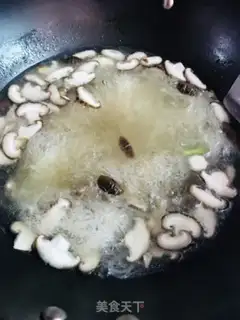 Make Sour spicy noodles step 4