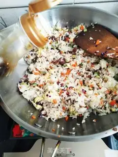 Make ♪ Windy sausage fried rice ♪ step 7