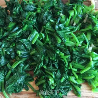 Make Eggs and spinach step 2