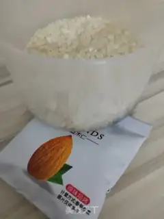 Make Almond black sesame rice step 0