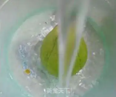 Make Eggs and spinach step 8