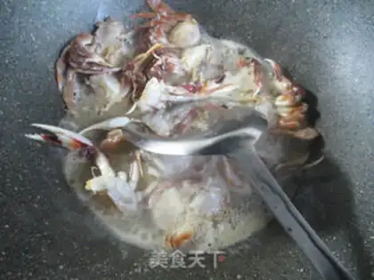 Make Seafood mushrooms and crabs step 3