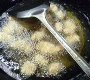 Make Chicken and rice fried lentils step 2