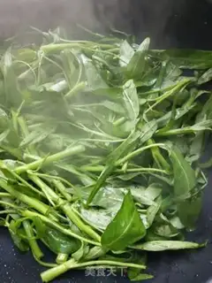 Make Garlic cabbage step 1