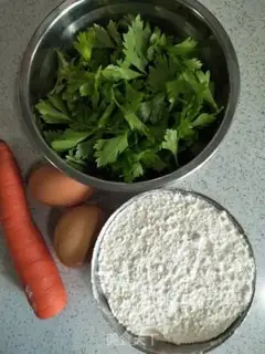 Make Celery leaves step 0