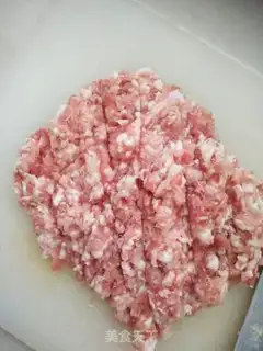 Make Pork dumplings step 4