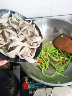 Make Scrambled mushrooms step 5