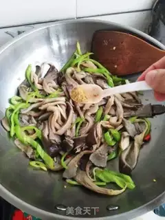Make Scrambled mushrooms step 6