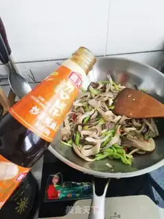 Make Scrambled mushrooms step 7