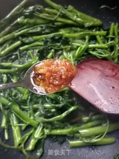 Make Garlic cabbage step 5