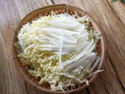 Make Tofu fan soup step 1