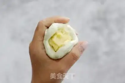 Make The Queen of the durian step 6