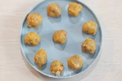 Make The salted egg group step 3