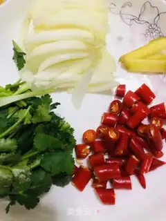 Make Spicy melons step 1