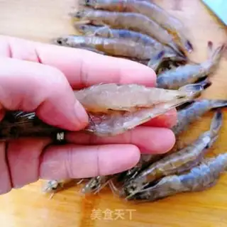 Make Garlic fan steamed shrimp step 2
