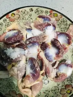 Make Sourbeans, fried chicken step 1
