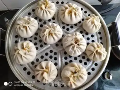 Make Watermelon leather pork buns step 8
