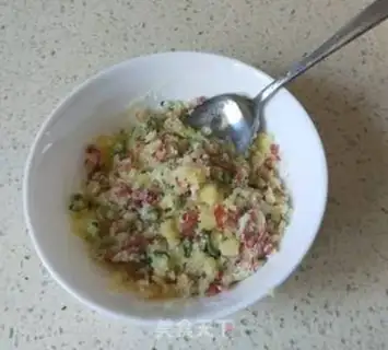 Make Potato sugar triangle step 4