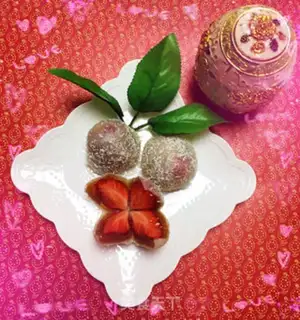 Make Strawberry Dafu step 7