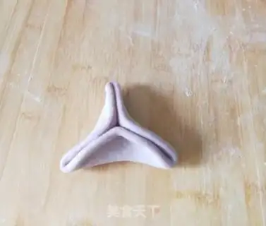 Make Potato sugar triangle step 5