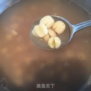 Make Sweet Lotus soup step 2