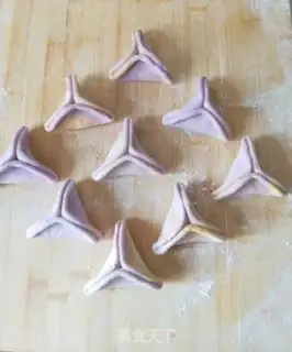 Make Potato sugar triangle step 6