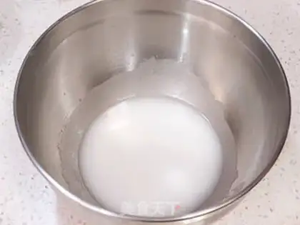 Make Chocolate cream birthday cake step 2