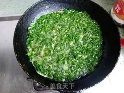 Make Scrambled eggs step 4