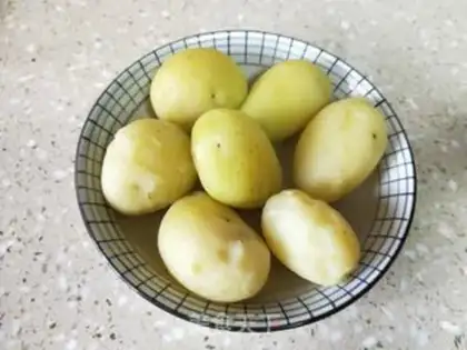 Make Onion potatoes step 2