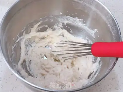 Make Chocolate cream birthday cake step 4